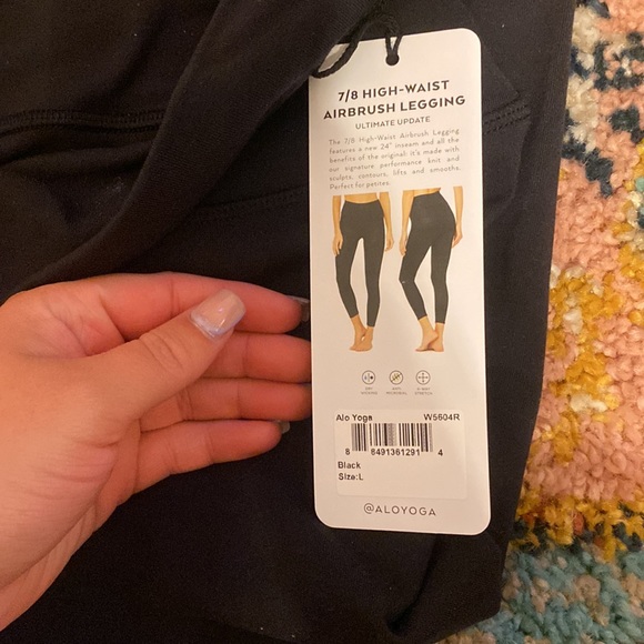 New with tags! ALO airbrush leggings - Picture 3 of 3